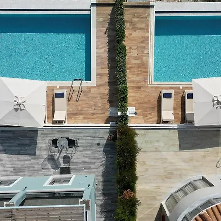 Aria Villa *