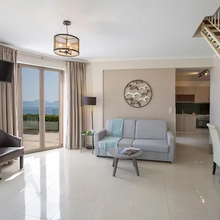 Aria Villa *